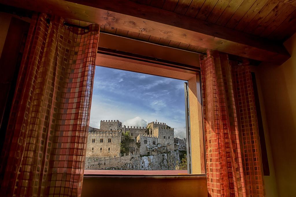 Casa Vacanze Caccamo Santa Lucia Exterior photo